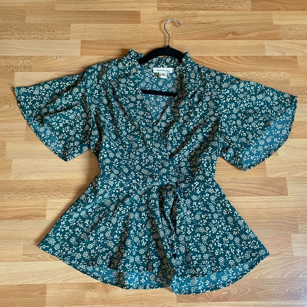 Peplum Blouse Spring Floral Green and Cream Monteau Top Size Small
